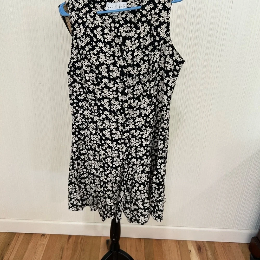 Vintage Style New York Floral Black and White Romper